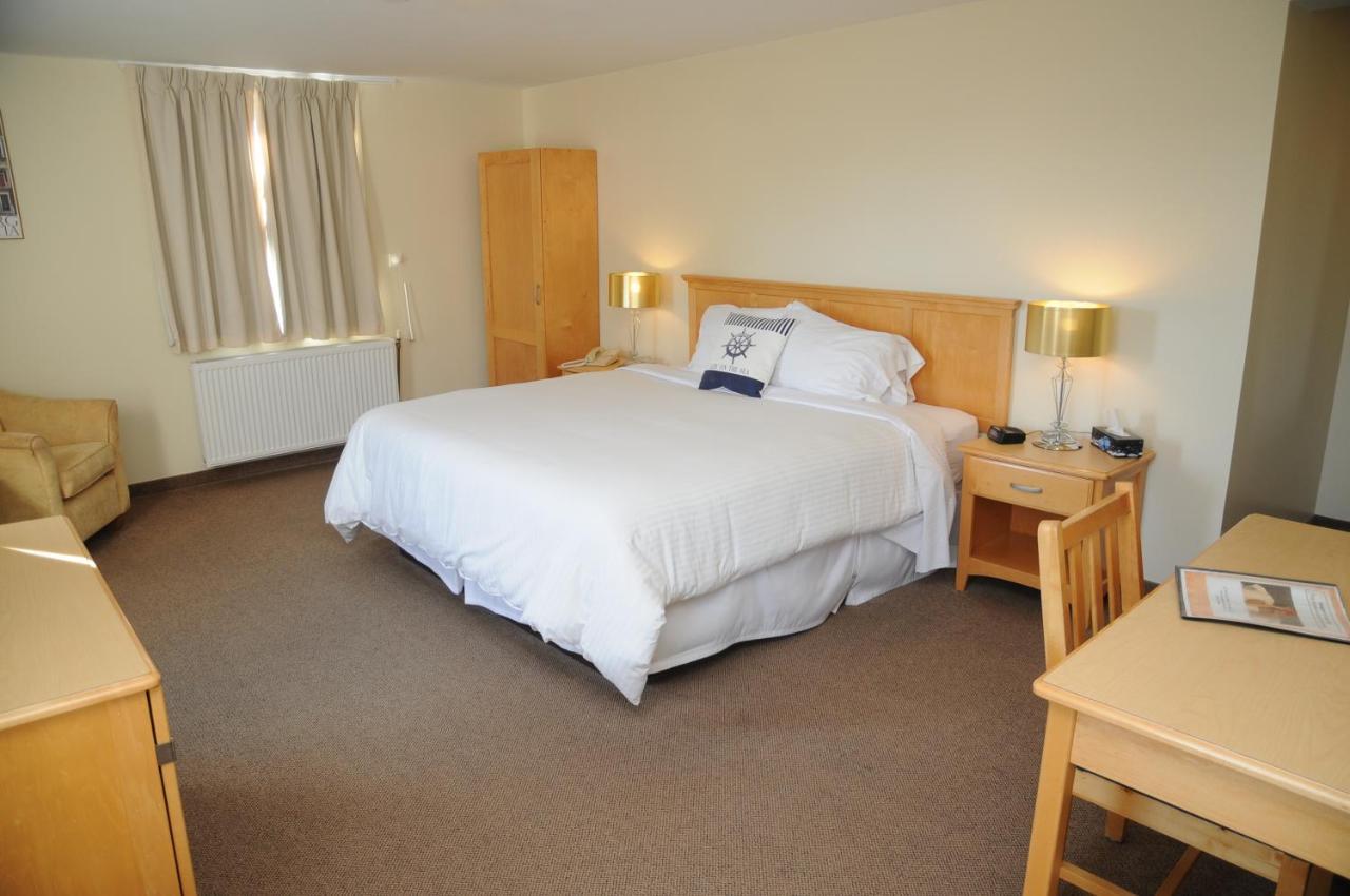 Inn Smugglers Cove 4*